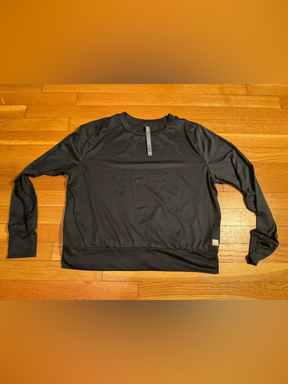 Vuori Women's Long Sleeve Tee - Black